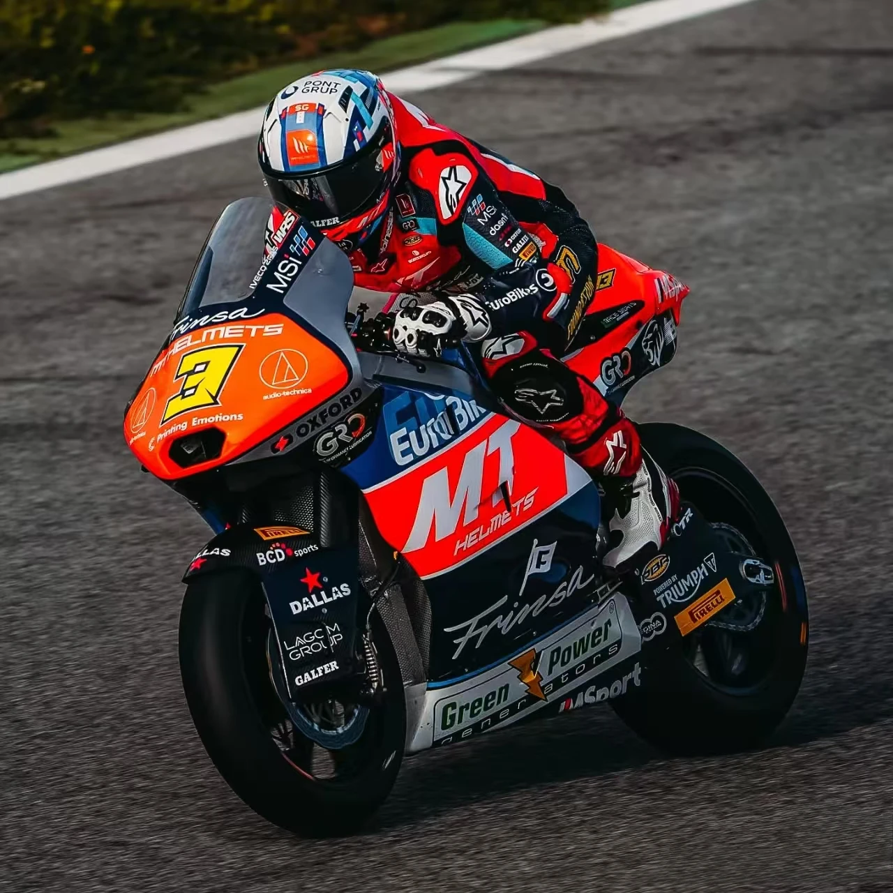 MT KRE + Karbon Fiber Motosikl - Full Face Helmet Carbon Fiber incelemesi ve fiyatı